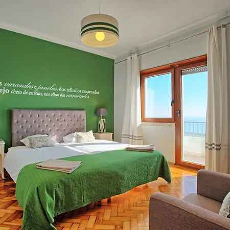 Apolonia 30 Guests Upper Class Apartman