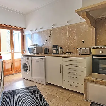 Apolonia 30 Guests Upper Class Apartment *